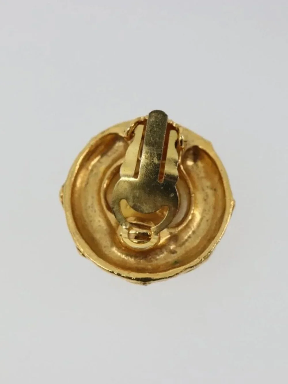 CHANEL Earring metal Gold Tone CC Auth 183501